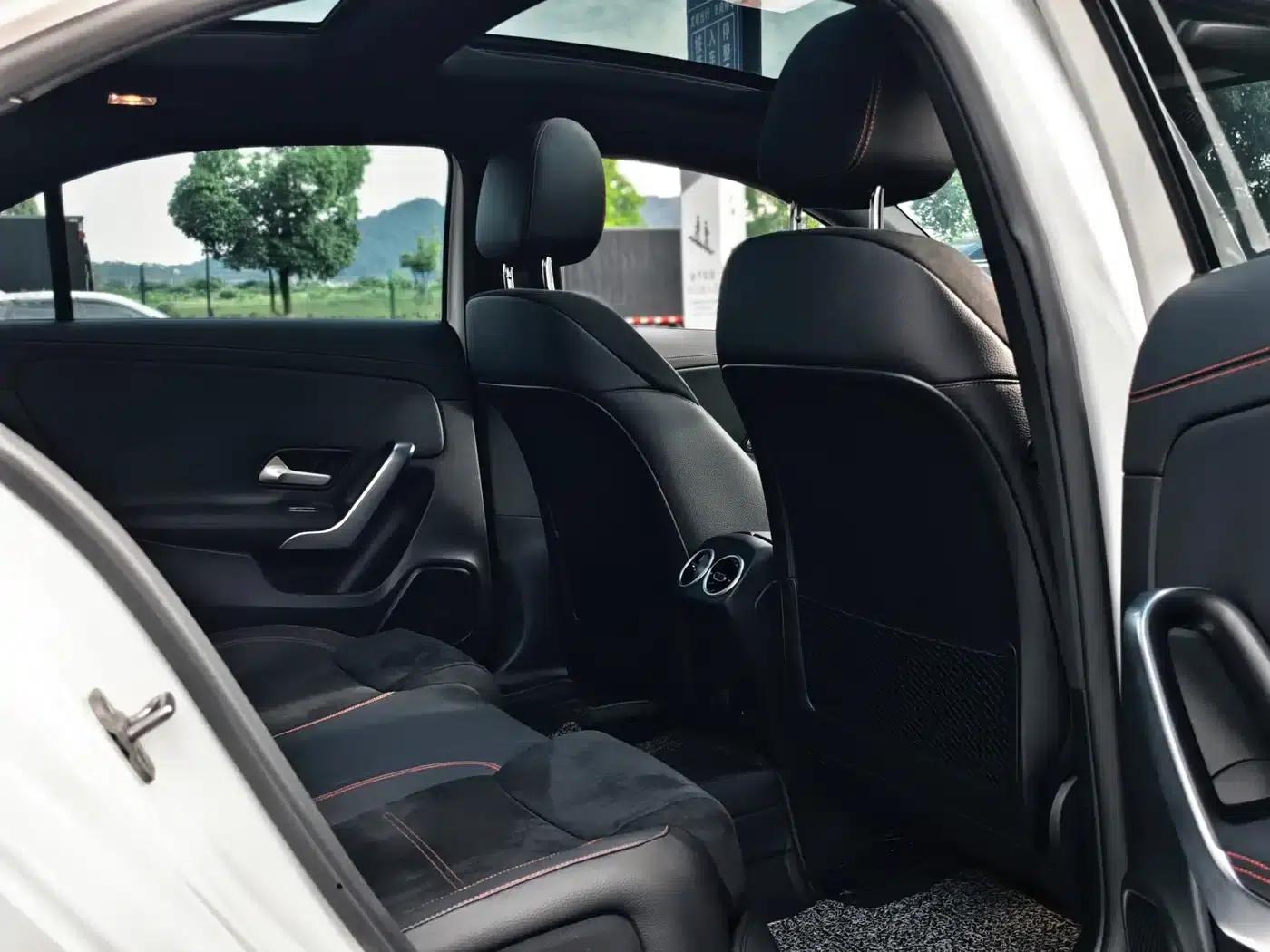 Mercedes-Benz A-Class 2025 Facelift A 200 L Fashion Model — миниатюра 11