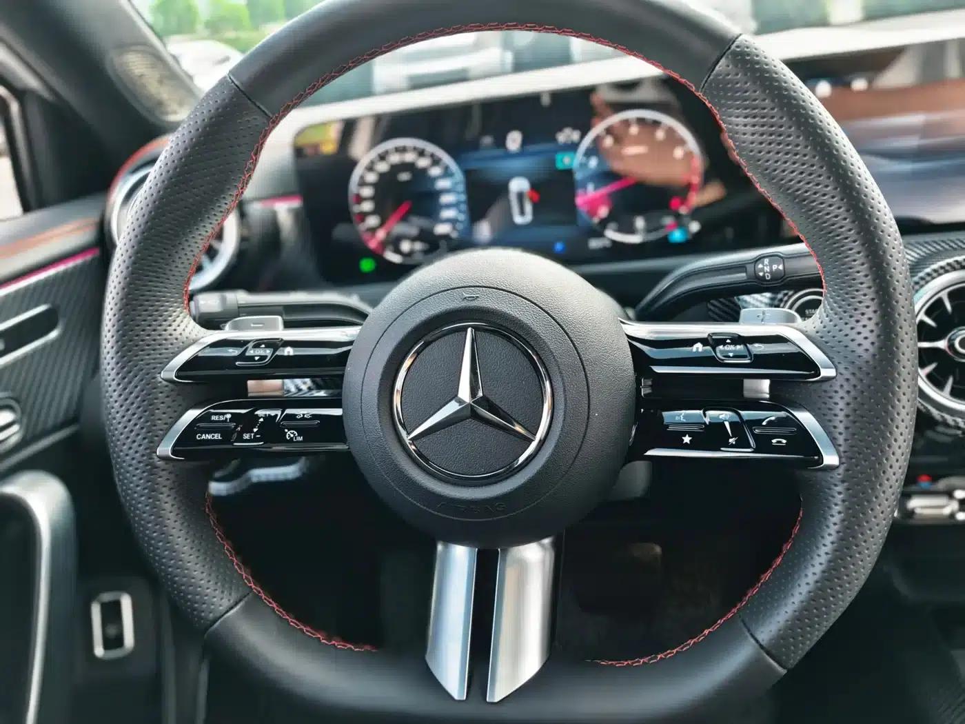 Mercedes-Benz A-Class 2025 Facelift A 200 L Fashion Model — миниатюра 15