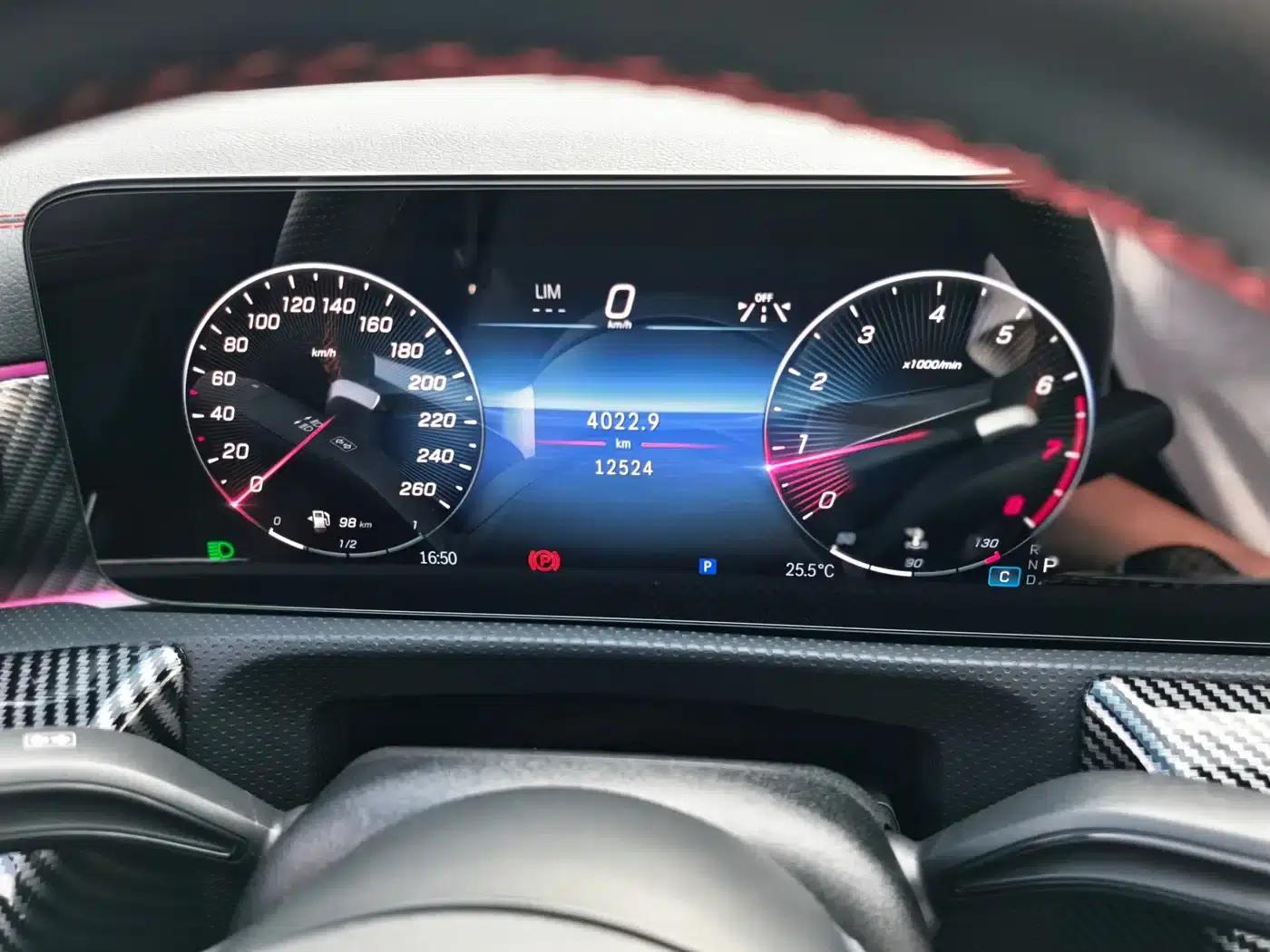 Mercedes-Benz A-Class 2025 Facelift A 200 L Fashion Model — миниатюра 17