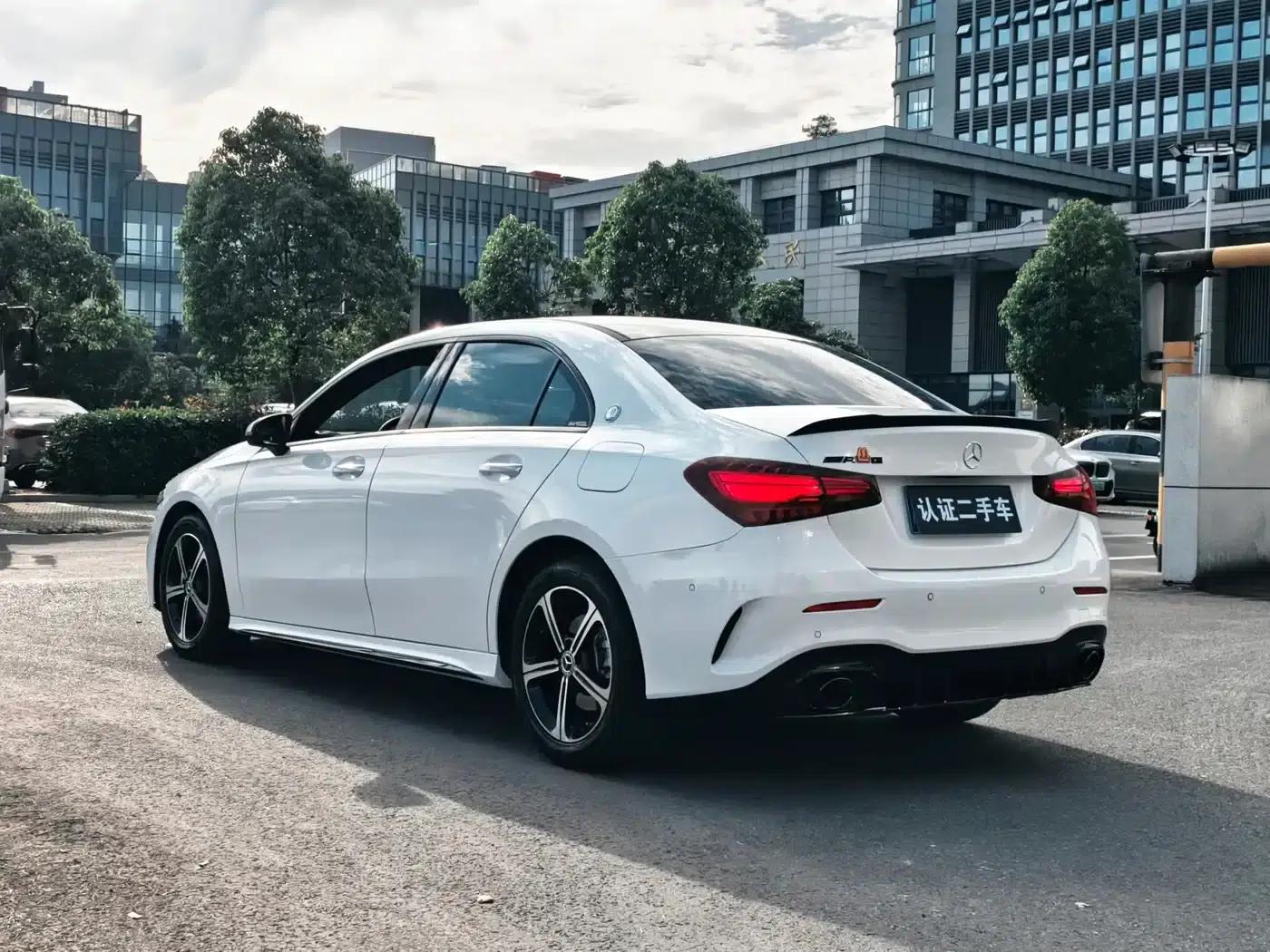 Mercedes-Benz A-Class 2025 Facelift A 200 L Fashion Model — миниатюра 6