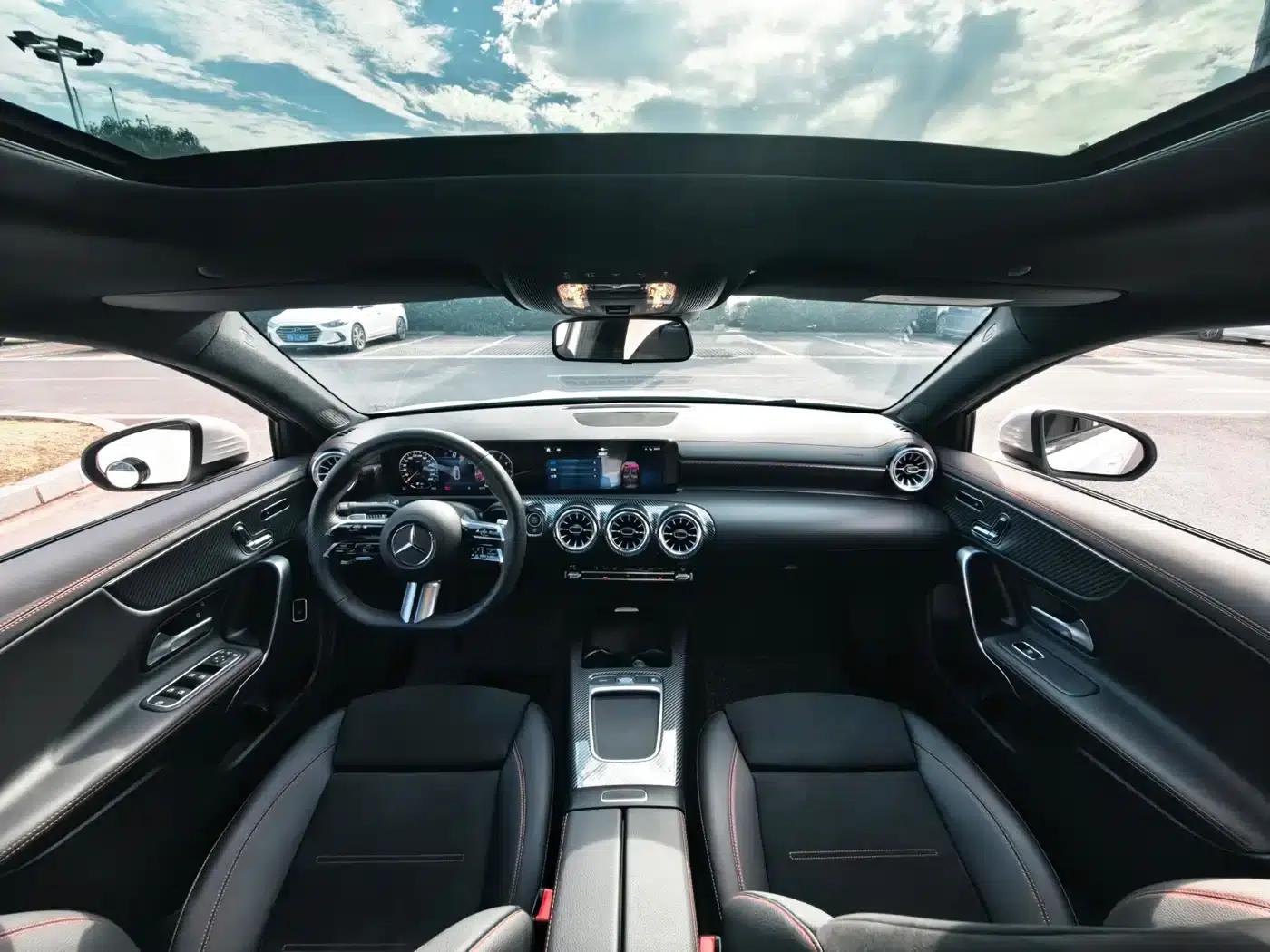Mercedes-Benz A-Class 2025 Facelift A 200 L Fashion Model — миниатюра 10