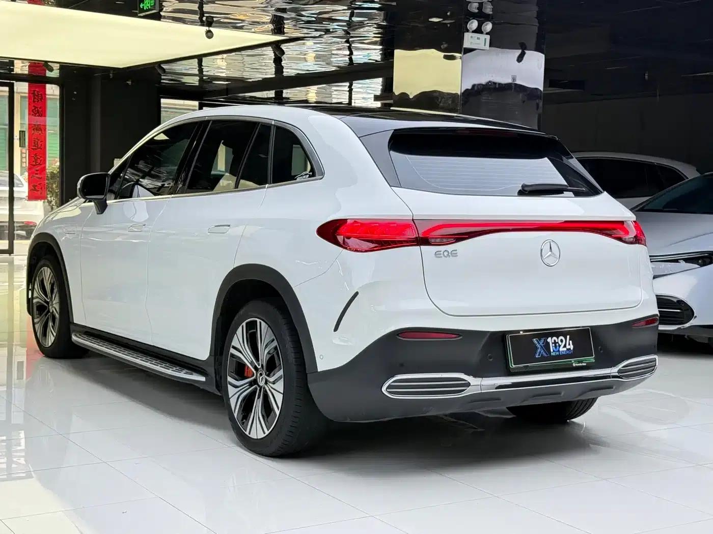 Mercedes-Benz EQE SUV 2023 350 4MATIC Luxury Edition — миниатюра 6