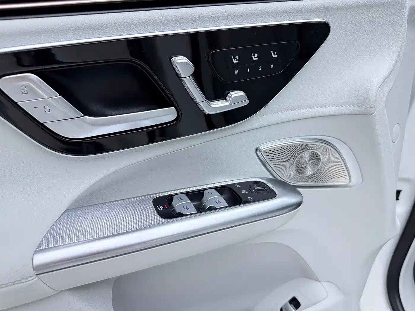 Mercedes-Benz EQE SUV 2023 350 4MATIC Luxury Edition — миниатюра 9