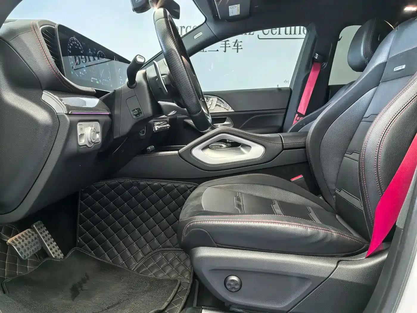 2022 Mercedes-Benz GLE Coupe AMG Model: AMG GLE 53 4MATIC+ Coupe SUV — миниатюра 12