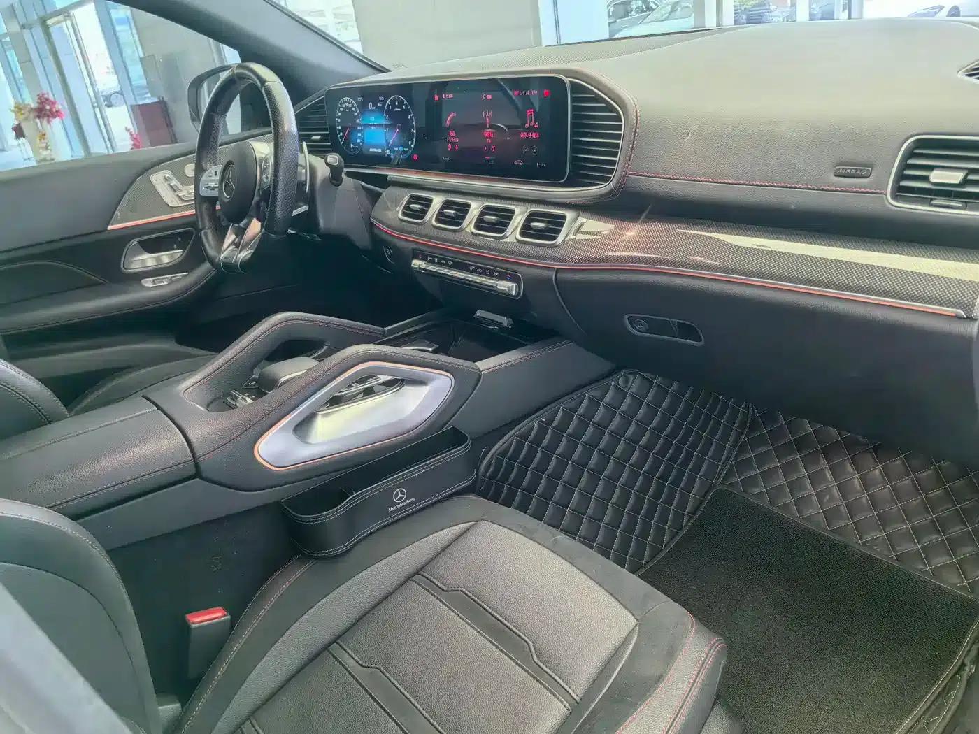 2022 Mercedes-Benz GLE Coupe AMG Model: AMG GLE 53 4MATIC+ Coupe SUV — миниатюра 15