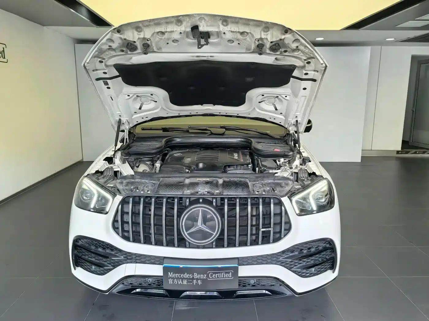 2022 Mercedes-Benz GLE Coupe AMG Model: AMG GLE 53 4MATIC+ Coupe SUV — миниатюра 3