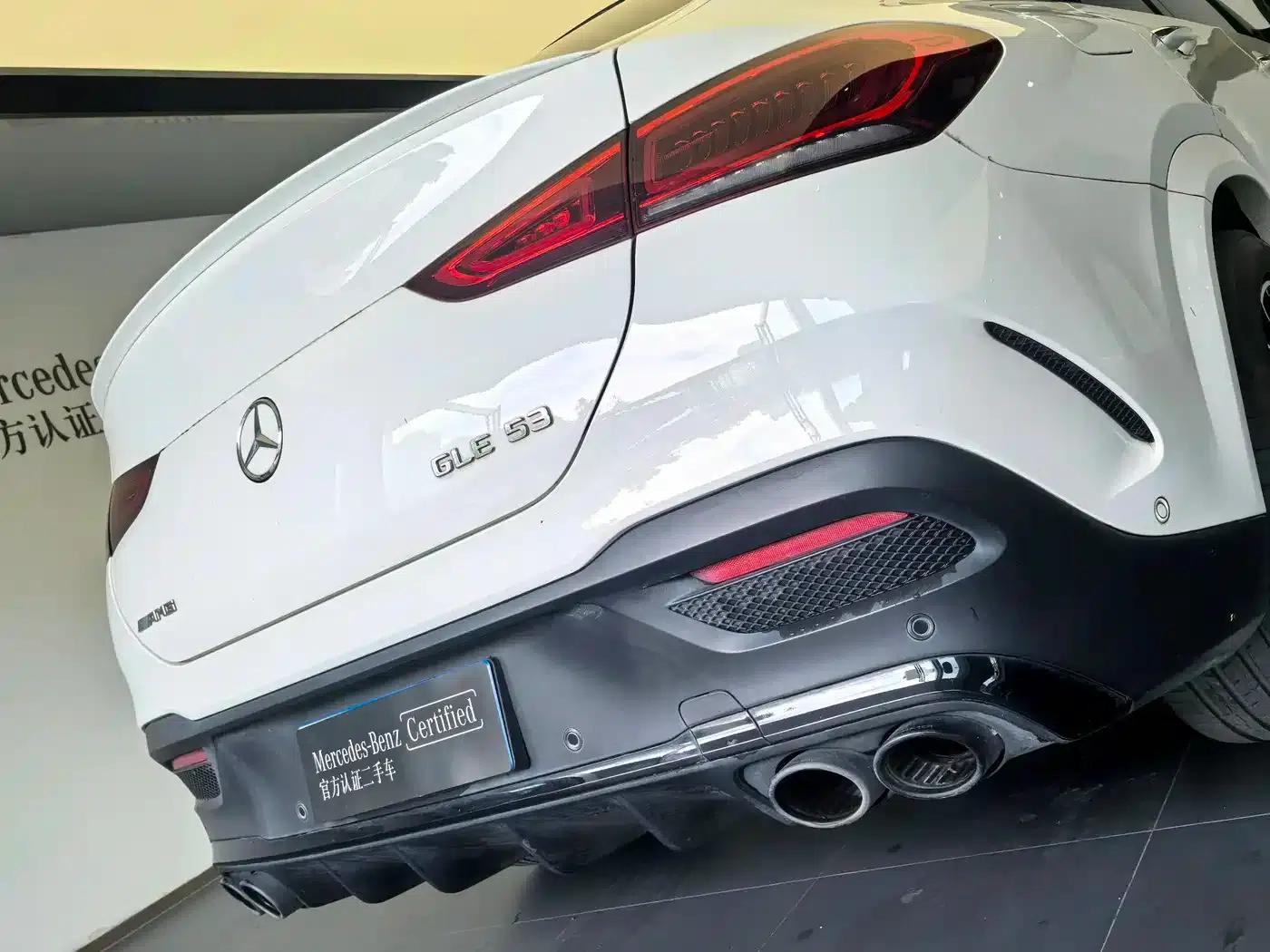 2022 Mercedes-Benz GLE Coupe AMG Model: AMG GLE 53 4MATIC+ Coupe SUV — миниатюра 9