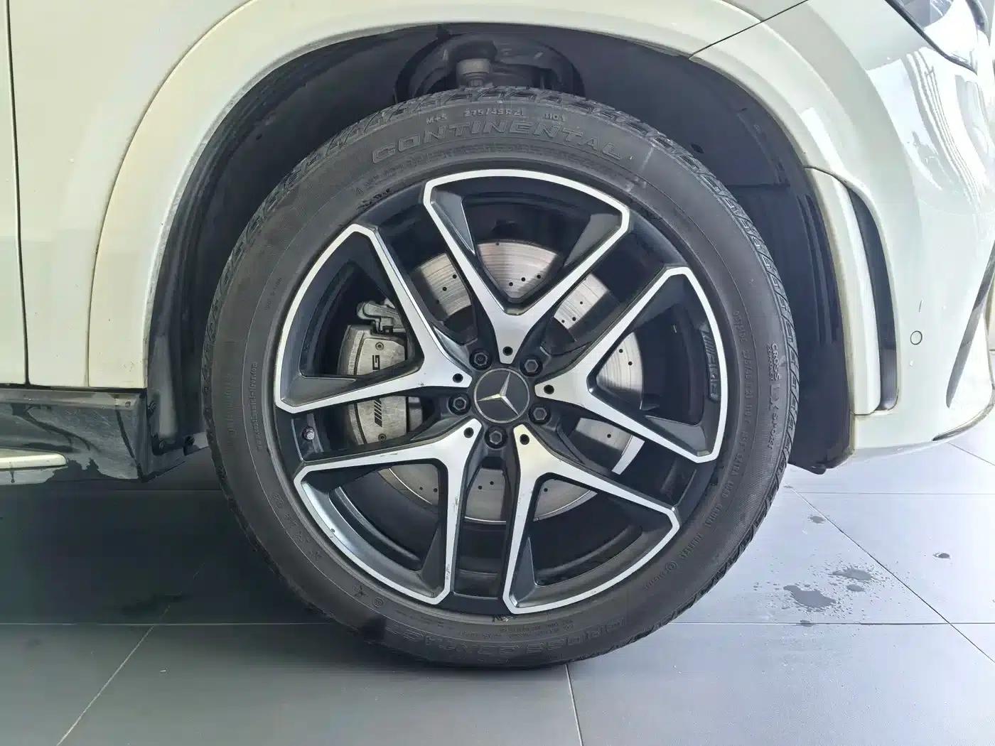 2022 Mercedes-Benz GLE Coupe AMG Model: AMG GLE 53 4MATIC+ Coupe SUV — миниатюра 10