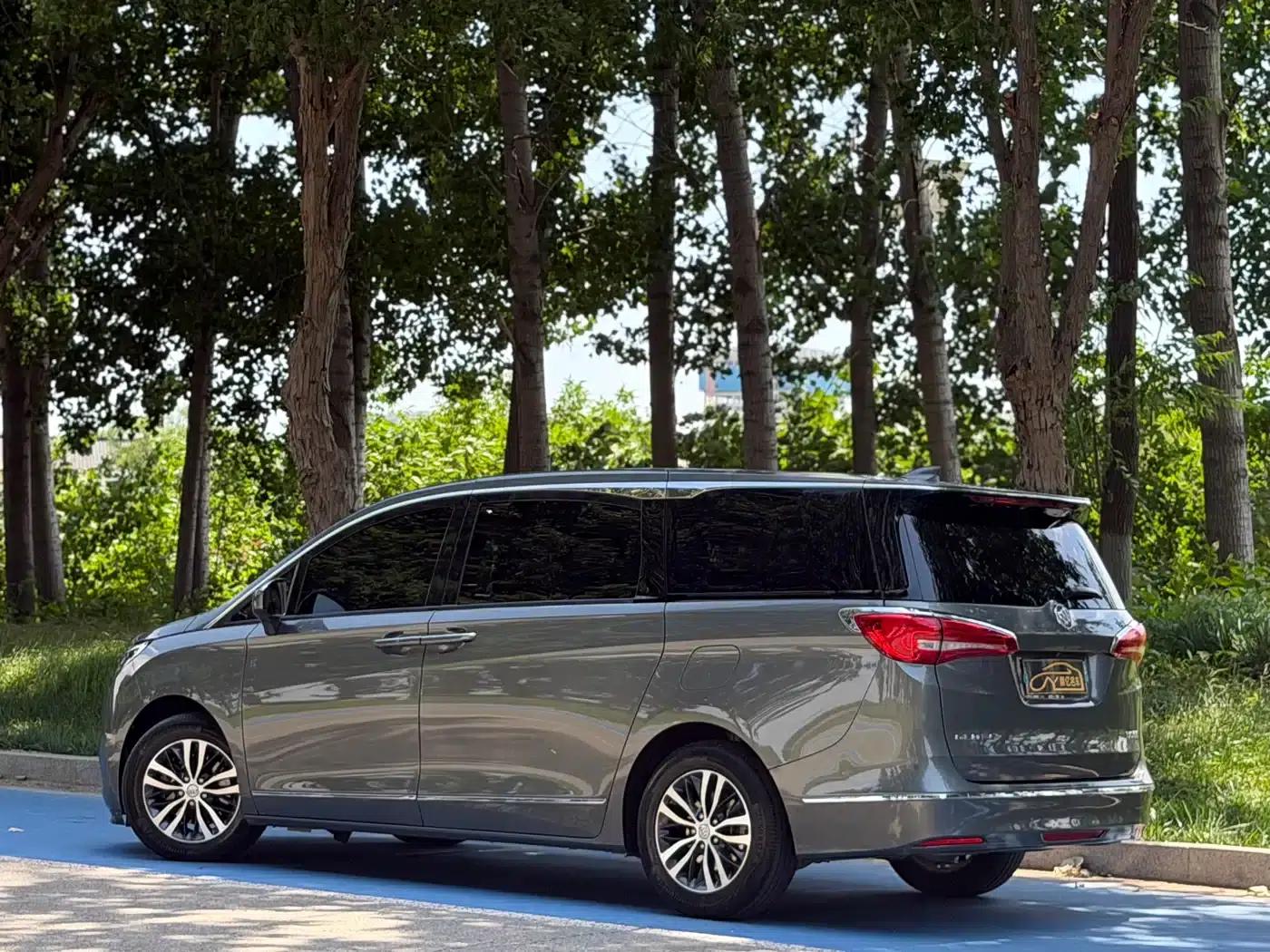 Buick GL8 2018 ES 28T Flagship Edition (China VI Emission Standard) — миниатюра 4