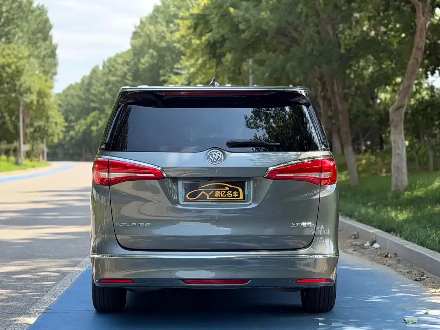 Buick GL8 2018 ES 28T Flagship Edition (China VI Emission Standard) — миниатюра 5