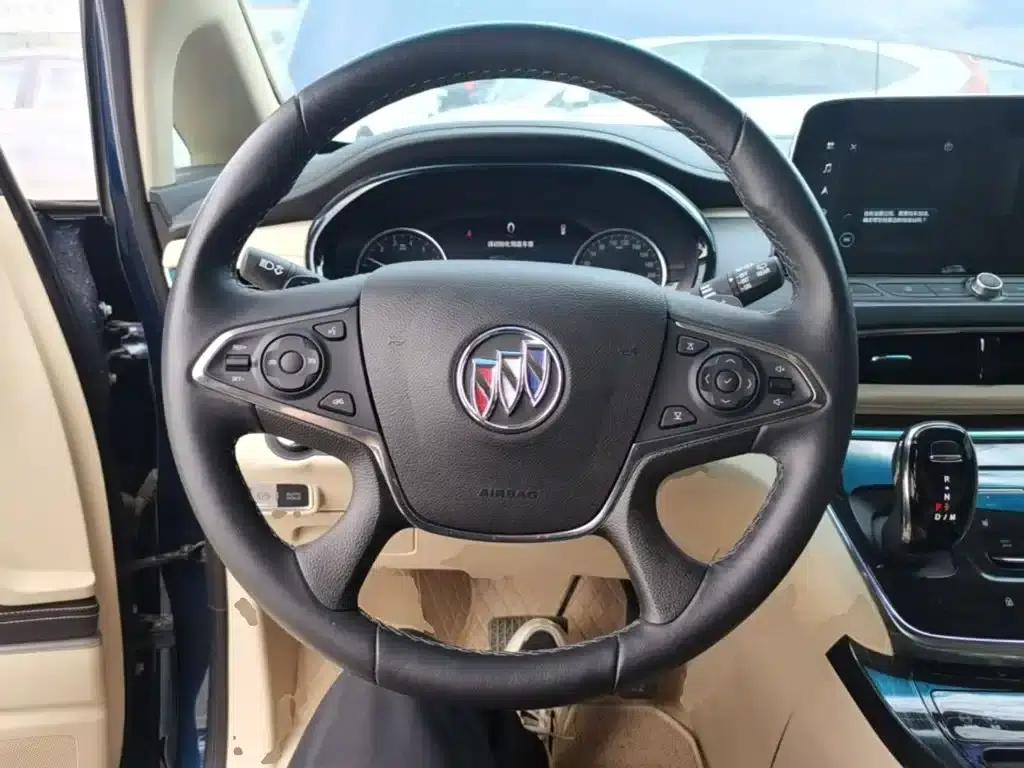 Buick GL8 2023 Land Business Class Premium Edition — миниатюра 11