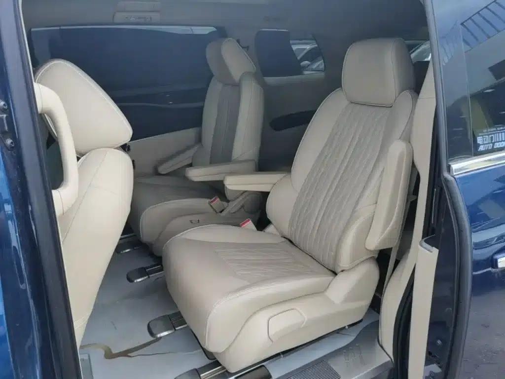 Buick GL8 2023 Land Business Class Premium Edition — миниатюра 17