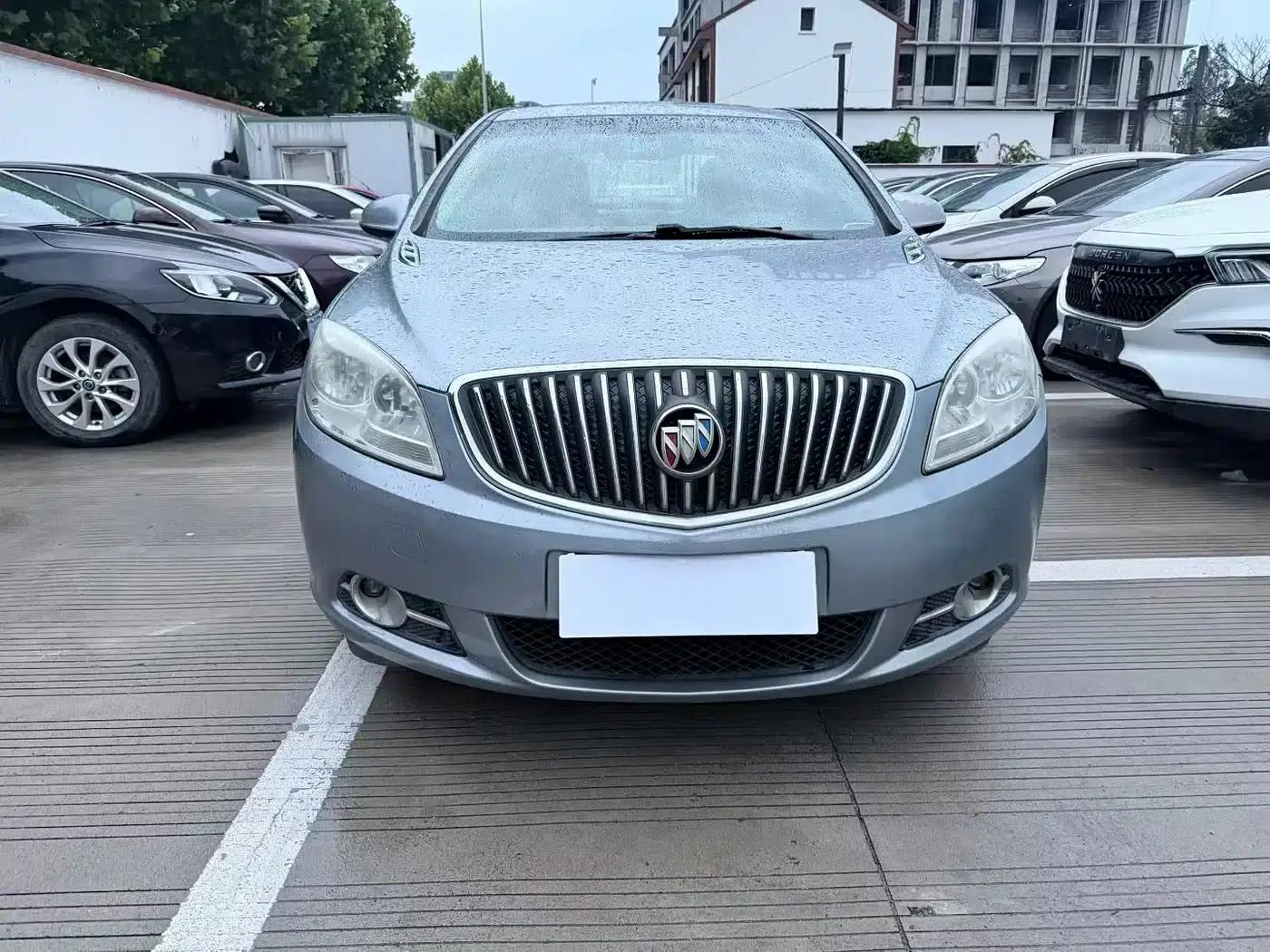Buick Excelle GT 1.6L Manual Entry-Level Edition (2012) — миниатюра 2