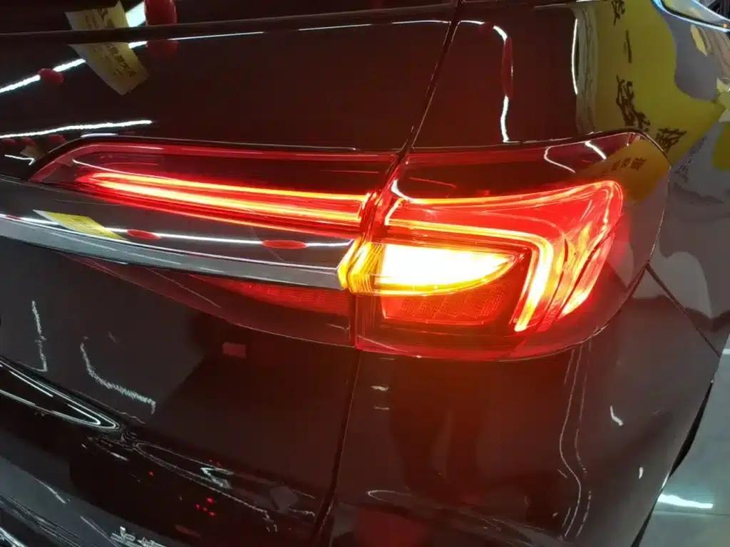 Enclave 2022 652T AWD Premium 7-seater — миниатюра 8