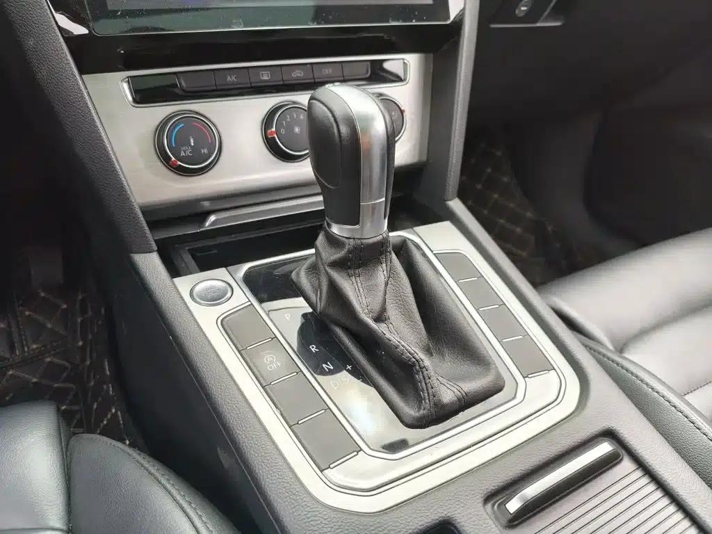 2019 Volkswagen Magotan 280TSI DSG Comfort Model (China VI Emission Standard) — миниатюра 14