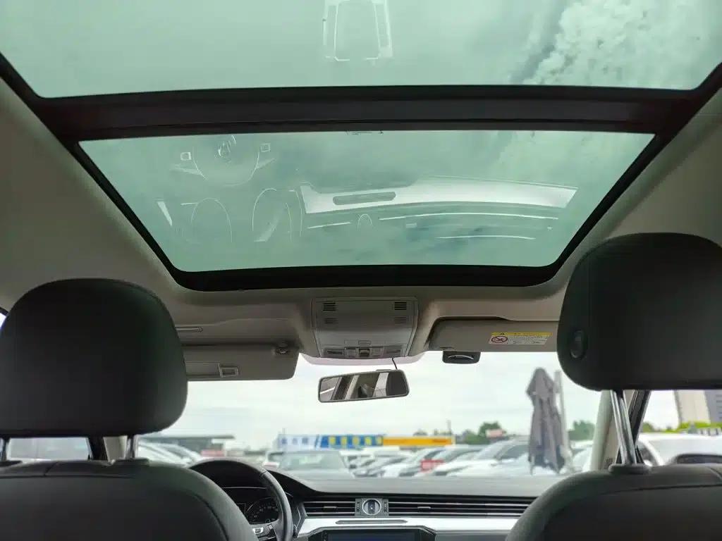 2019 Volkswagen Magotan 280TSI DSG Comfort Model (China VI Emission Standard) — миниатюра 18
