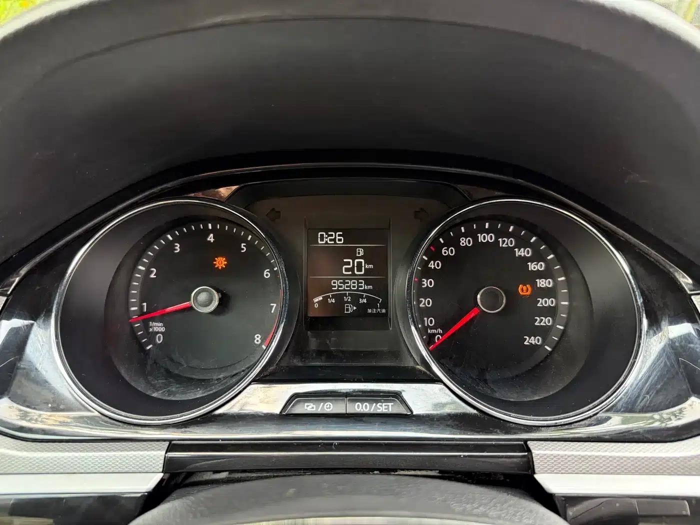 2018 Volkswagen Bora 1.5L Manual Comfort Model — миниатюра 18