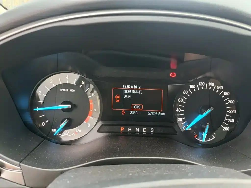 2018 Ford Mondeo EcoBoost 180 Intelligent Fashion Edition (China VI Emission Standard) — миниатюра 12