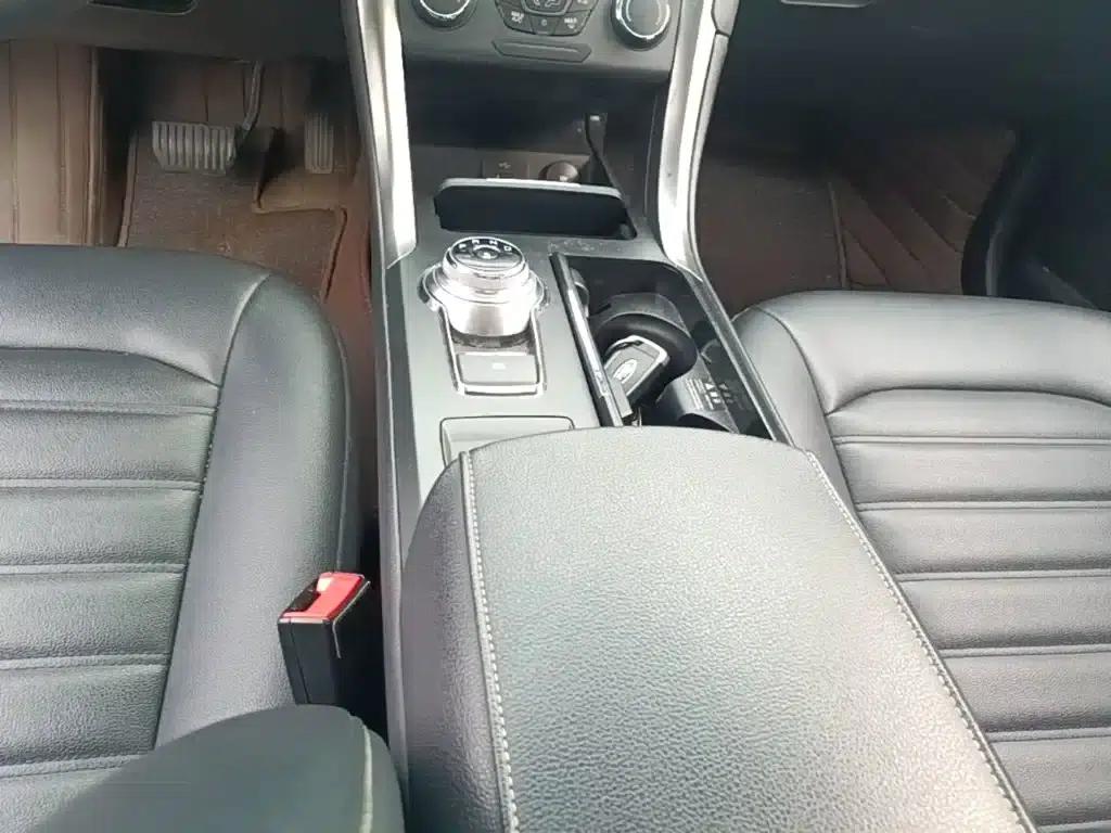2018 Ford Mondeo EcoBoost 180 Intelligent Fashion Edition (China VI Emission Standard) — миниатюра 14
