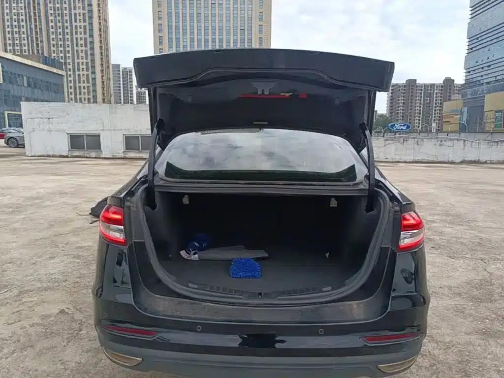 2018 Ford Mondeo EcoBoost 180 Intelligent Fashion Edition (China VI Emission Standard) — миниатюра 19