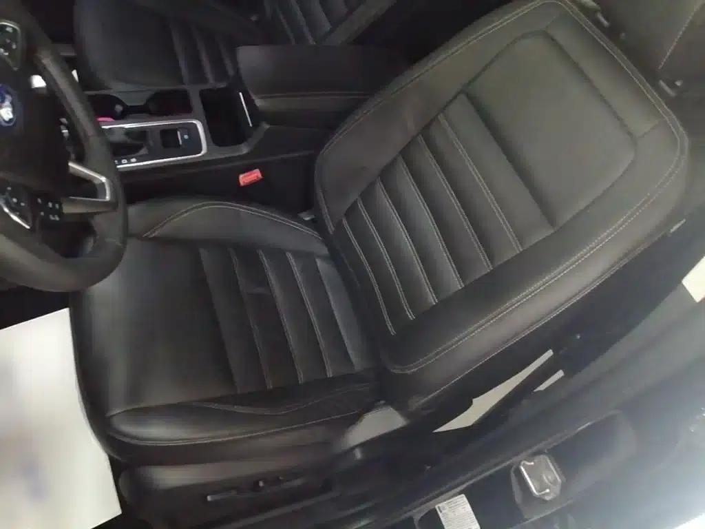 2017 Ford Kuga EcoBoost 245 AWD Luxury Edition — миниатюра 15
