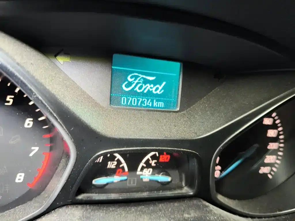 Ford Kuga 2015 1.5L GTDi 2WD Comfort Model — миниатюра 5