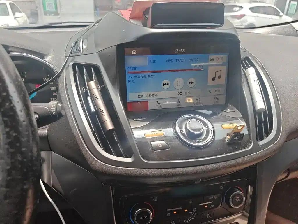 2017 Ford Kuga EcoBoost 180 2WD Elite Edition — миниатюра 6