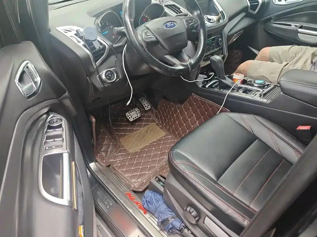 2017 Ford Kuga EcoBoost 180 2WD Elite Edition — миниатюра 8
