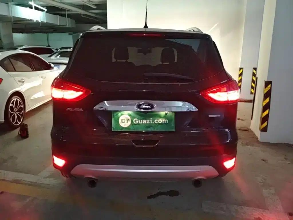 Ford Kuga 2013 1.6L GTDi AWD Elite — миниатюра 6