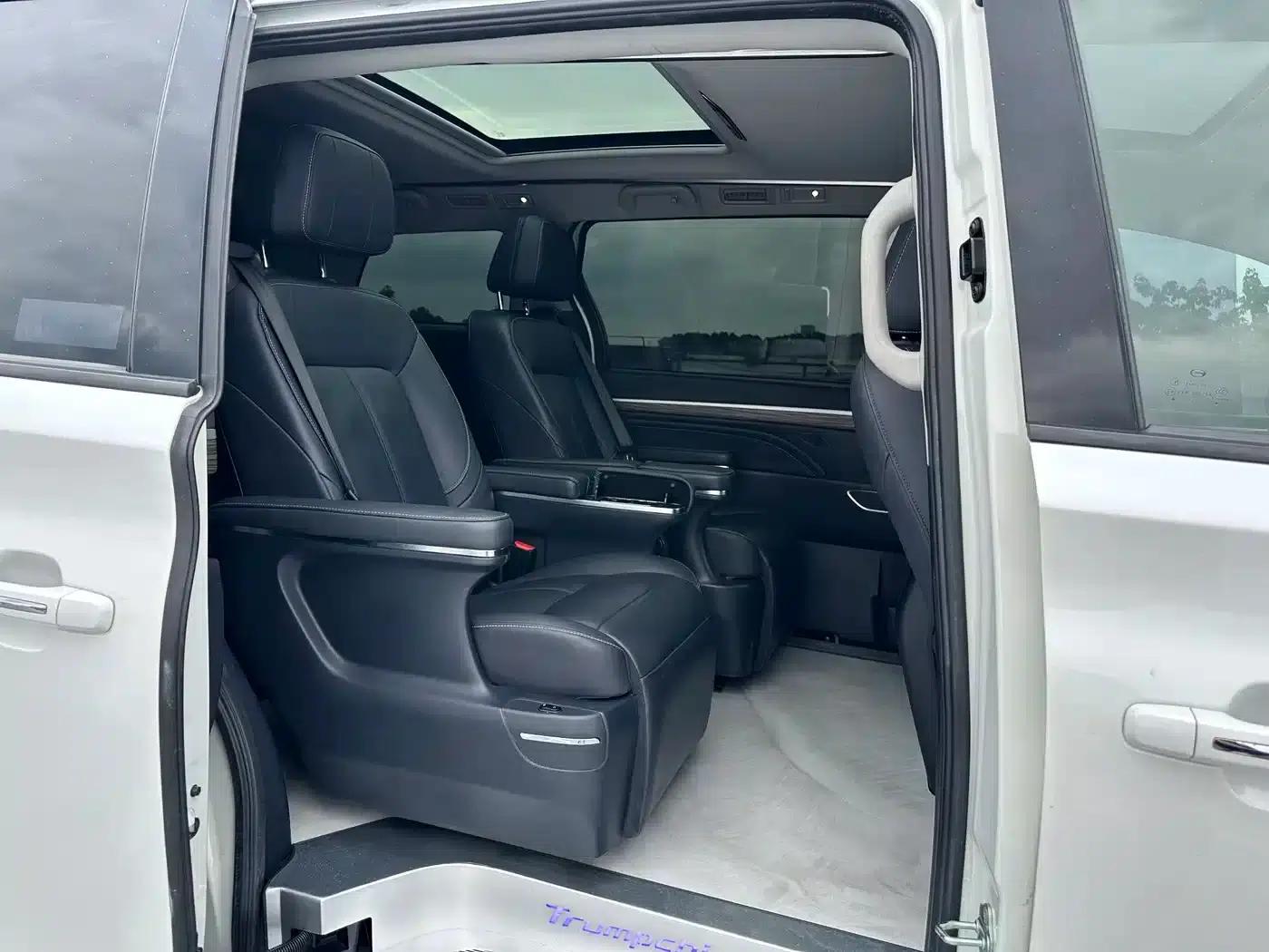 Trumpchi M8 2021 Leading Series 390T Supreme Edition — миниатюра 9