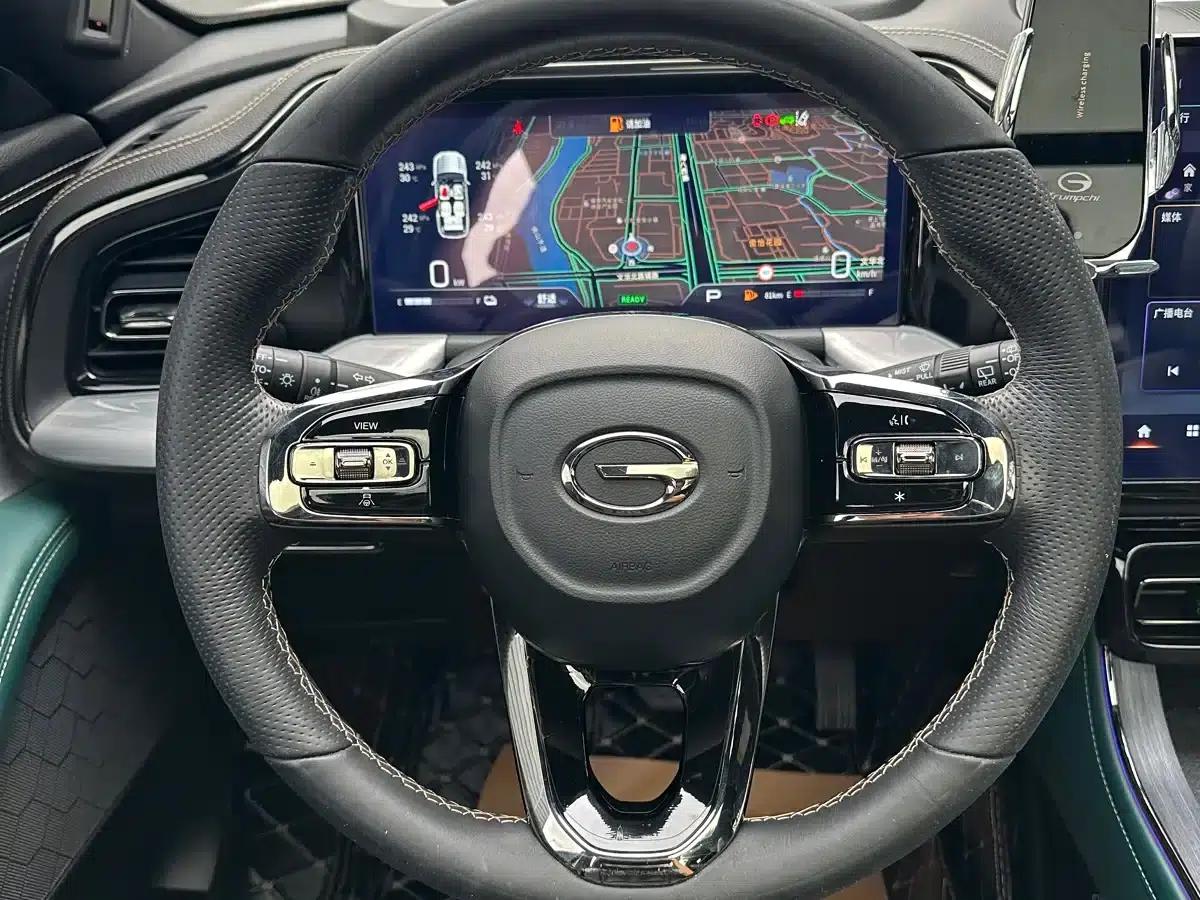 Trumpchi GS8 2022 Hybrid Series 2.0TM 4WD Premium Edition (Six Seats) — миниатюра 10