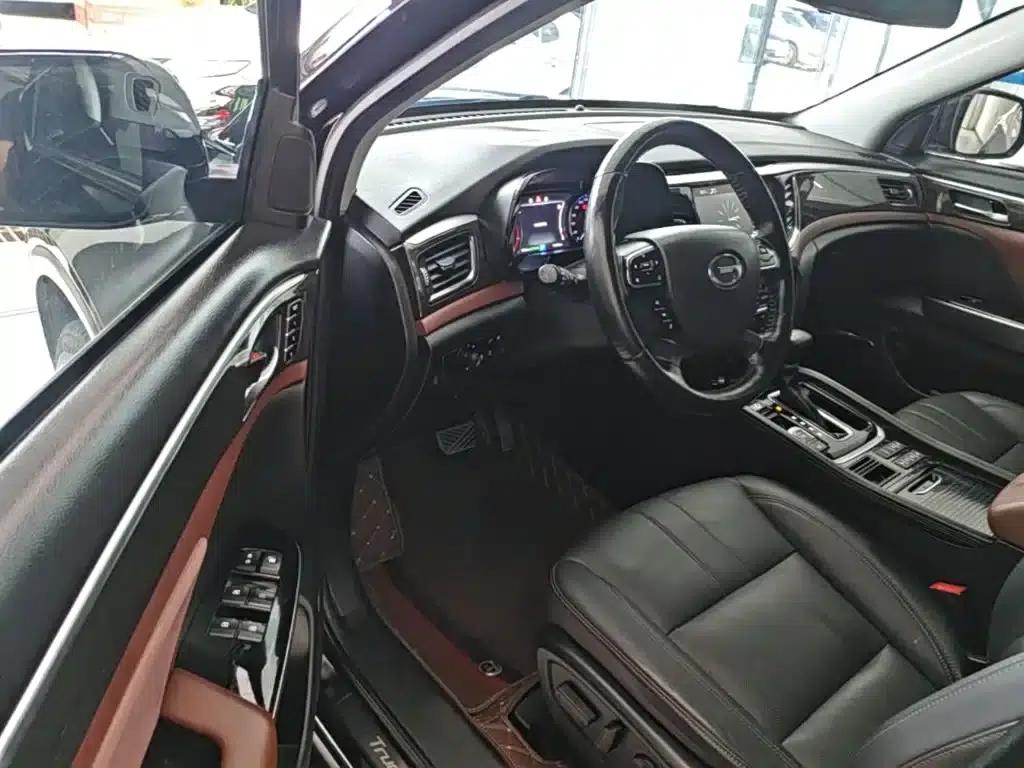 Trumpchi GS8 2017 320T 2WD Luxury Intelligent Connected Edition (7-seater) — миниатюра 16