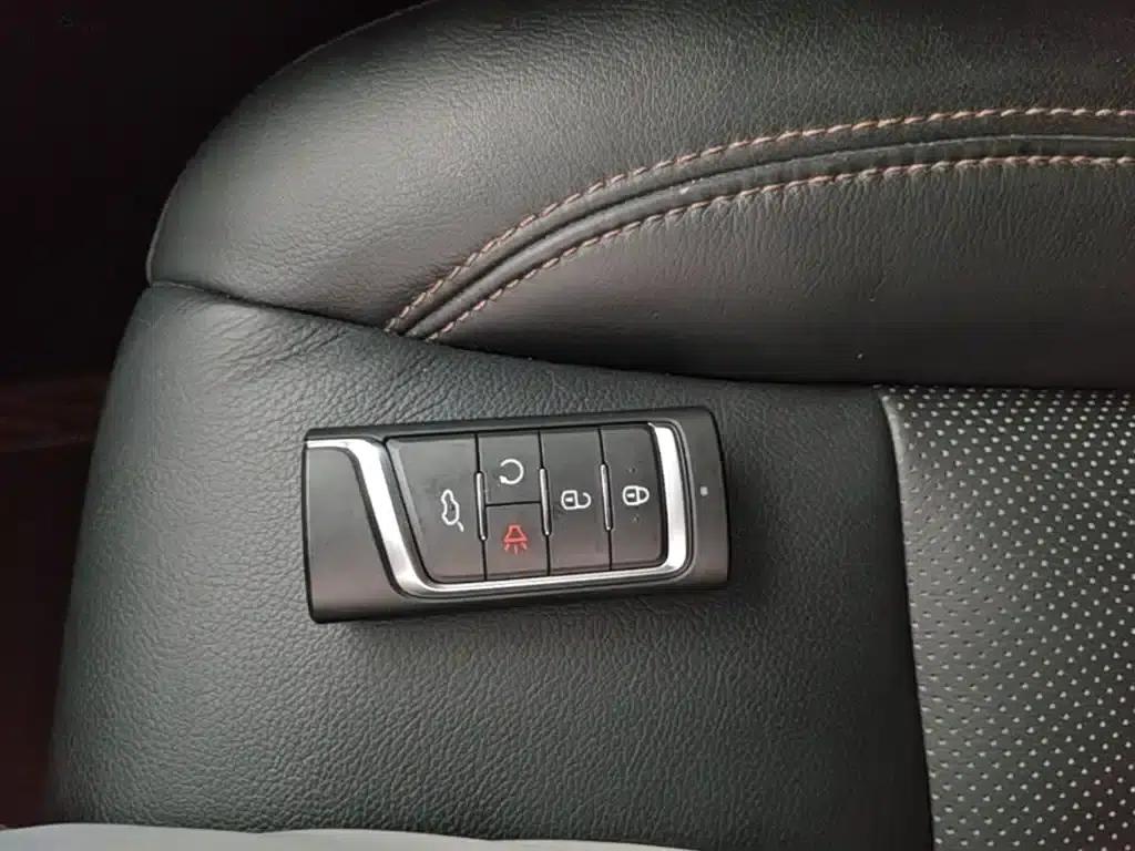 Trumpchi GS8 2017 320T 2WD Luxury Intelligent Connected Edition (7-seater) — миниатюра 9