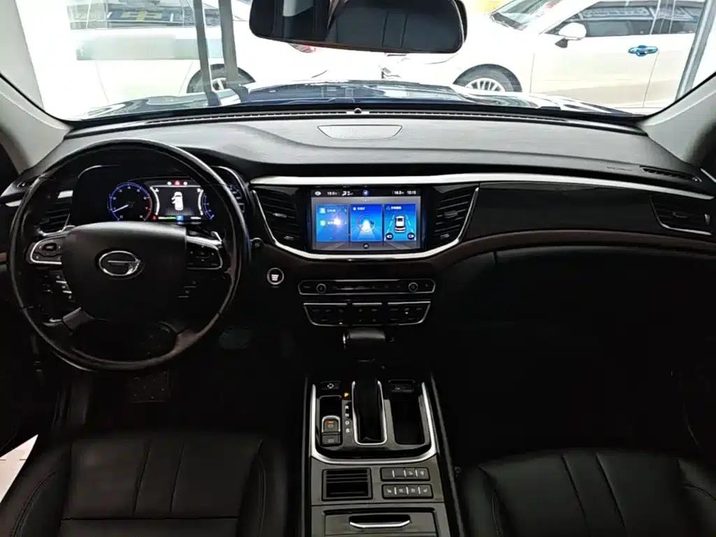 Trumpchi GS8 2017 320T 2WD Luxury Intelligent Connected Edition (7-seater) — миниатюра 10
