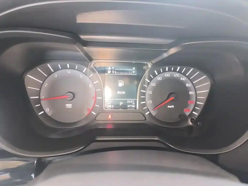 Trumpchi GS4 2017 235T Automatic 2WD Luxury Intelligent Edition — миниатюра 12