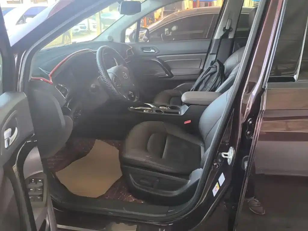 Trumpchi GS4 2017 235T Automatic 2WD Luxury Intelligent Edition — миниатюра 15
