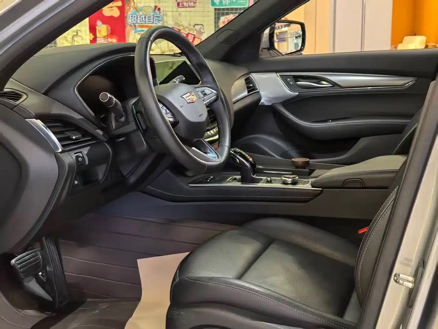 2023 Cadillac CT5 28T Luxury (Standard Edition) — миниатюра 6