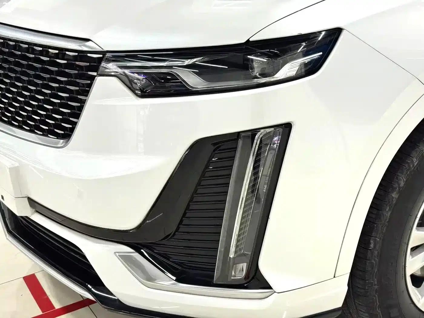 Cadillac XT6 2021 28T 7-Seat AWD Fashion Edition — миниатюра 8