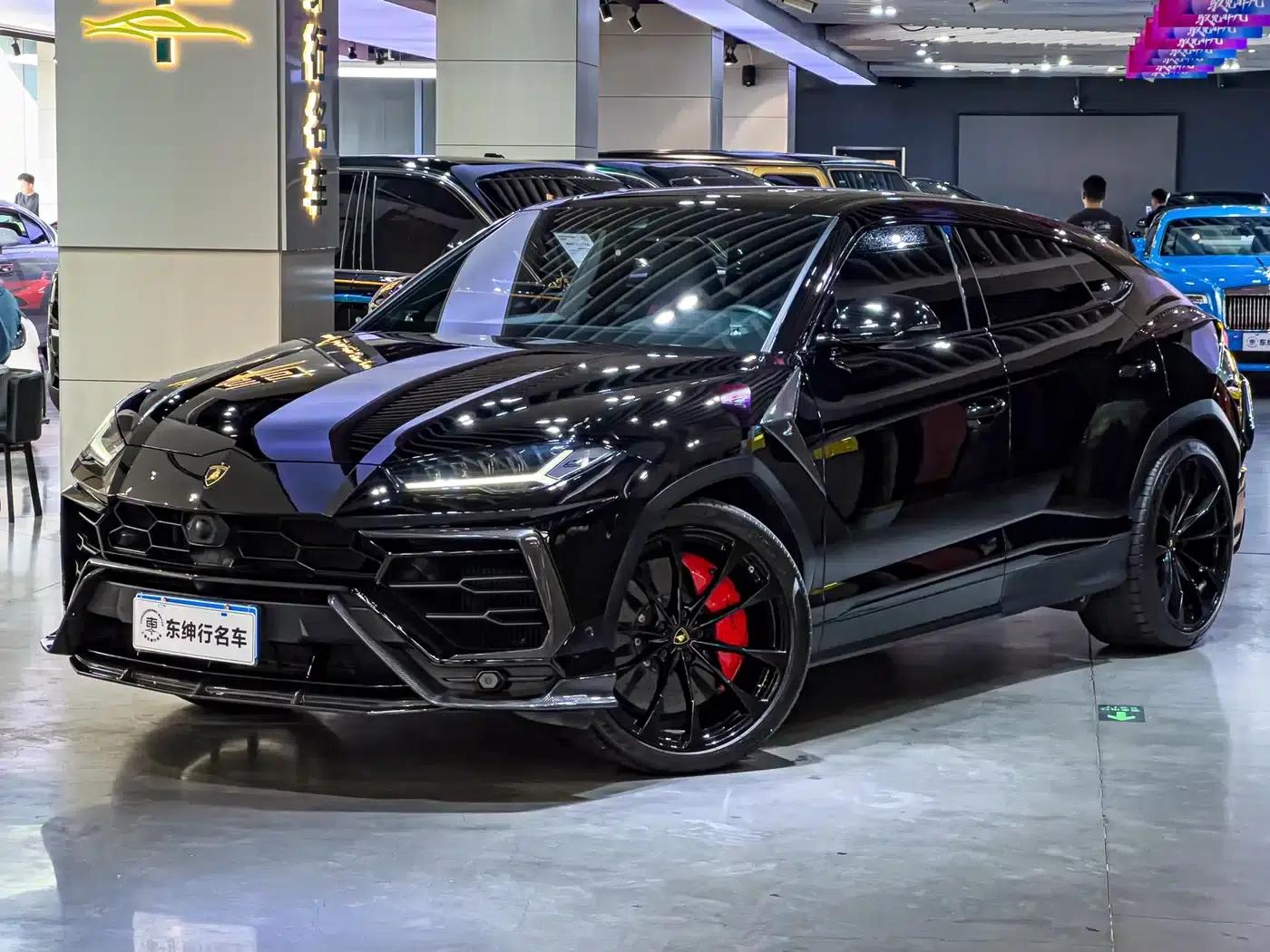 2018 Urus 4.0T V8 — миниатюра 1