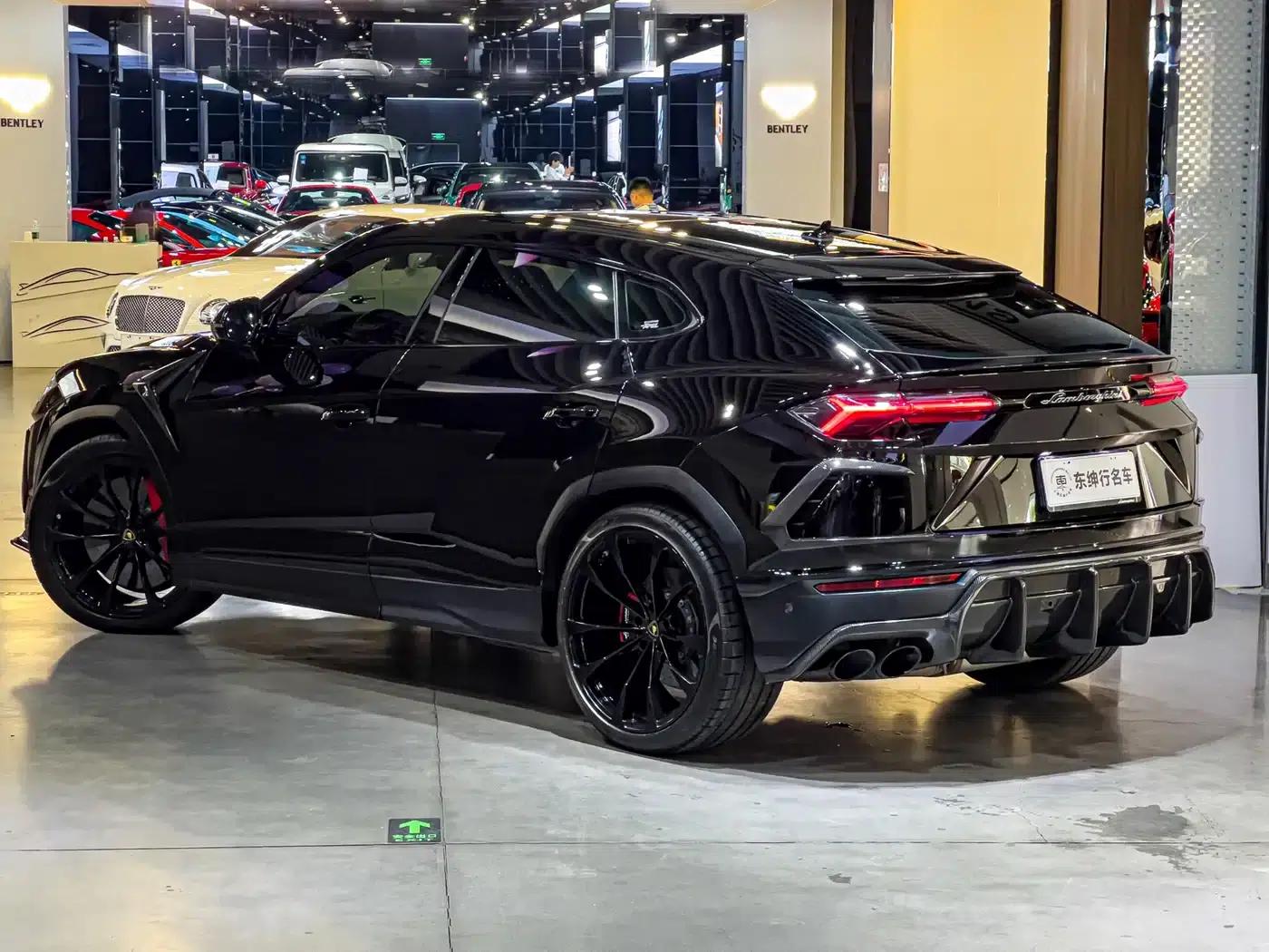 2018 Urus 4.0T V8 — миниатюра 4