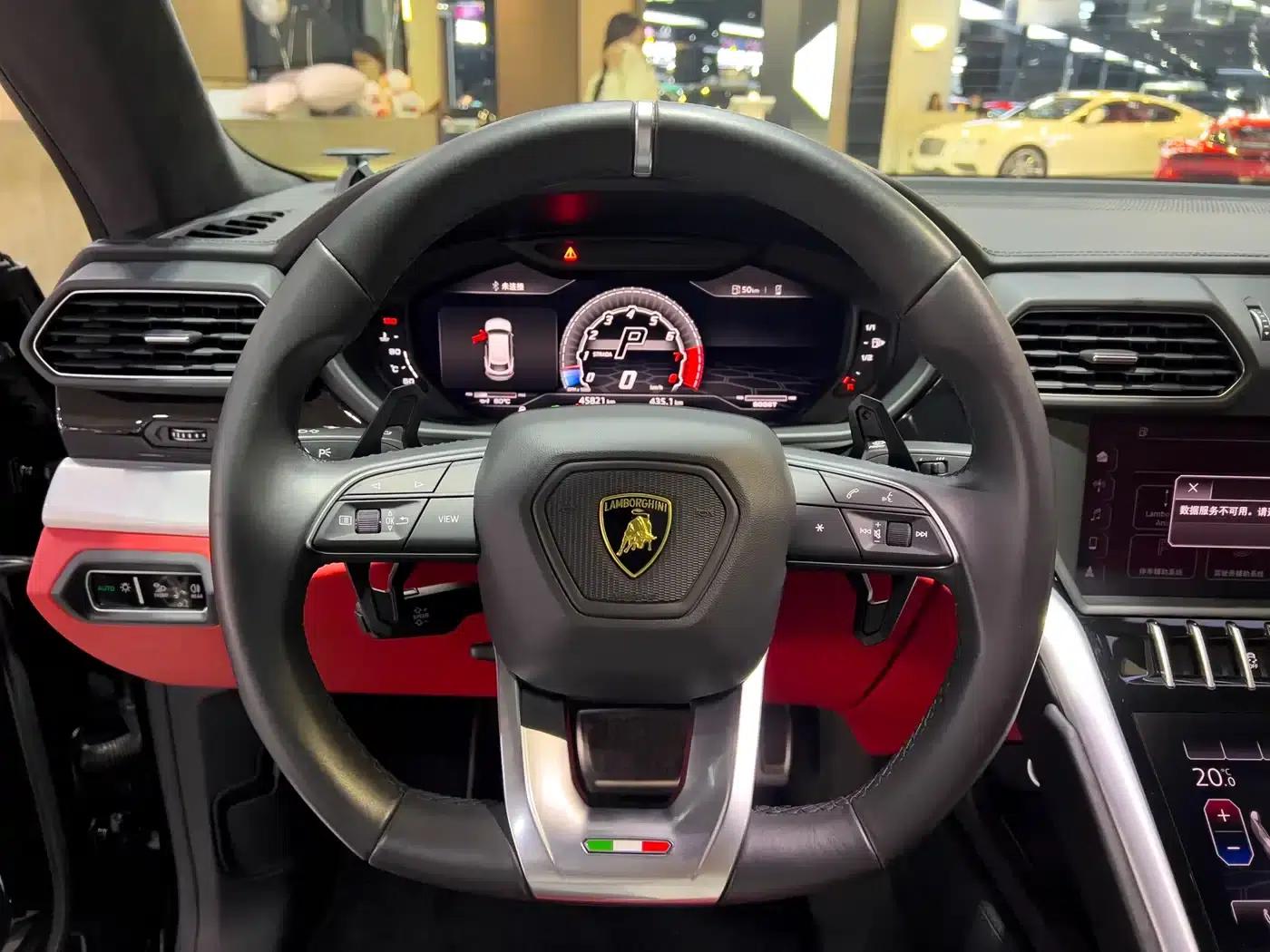 2018 Urus 4.0T V8 — миниатюра 9