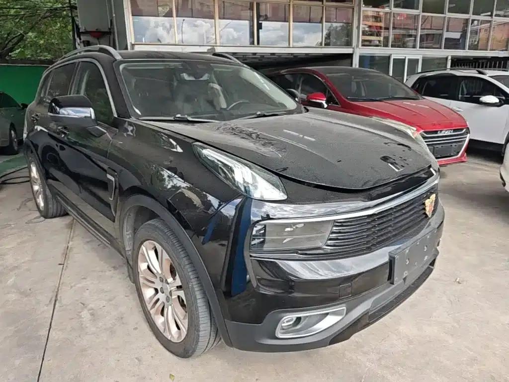 Lynk & Co 01 2017 2.0T 2WD Pro Edition — миниатюра 4