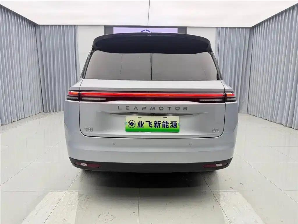 Leapmotor C16 2024 Pure Electric 520 Premium Edition — миниатюра 5