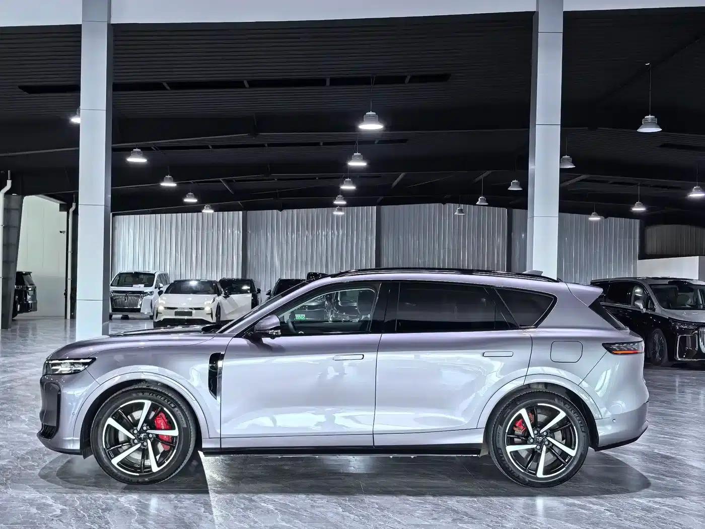 Voyah Free 2025 Free+ 4WD Qiankun Edition — миниатюра 3