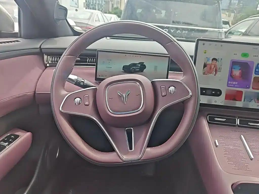 Voyah Free 2025 Free+ Rear-Wheel Drive Dry Kun Edition — миниатюра 17