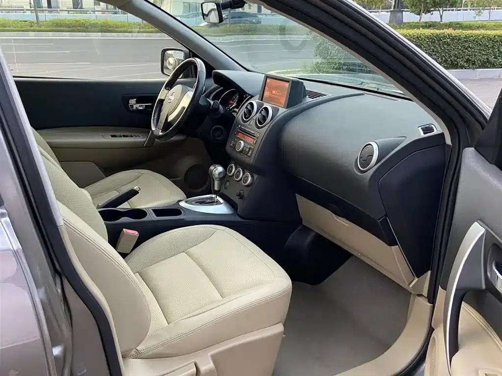 Nissan Qashqai 2012 2.0XV CVT 2WD — миниатюра 6
