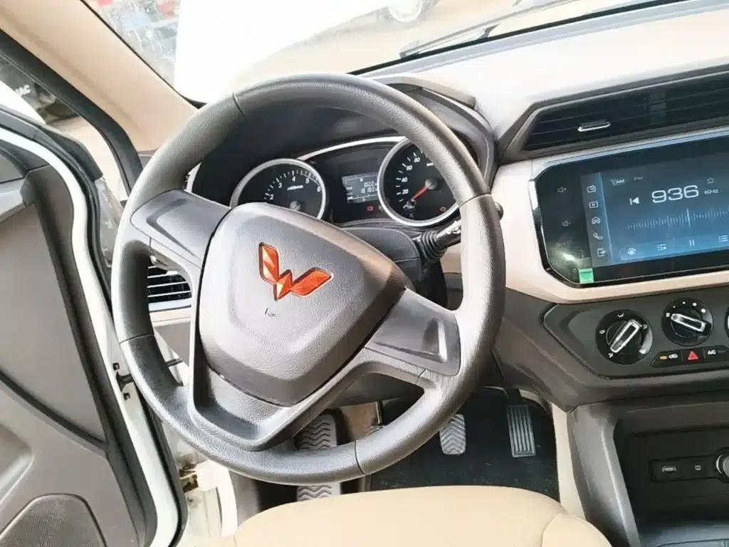 Wuling Hongguang 2021 Facelift 1.5L S Comfort Model with Hydraulic Power Steering (LAR) — миниатюра 11