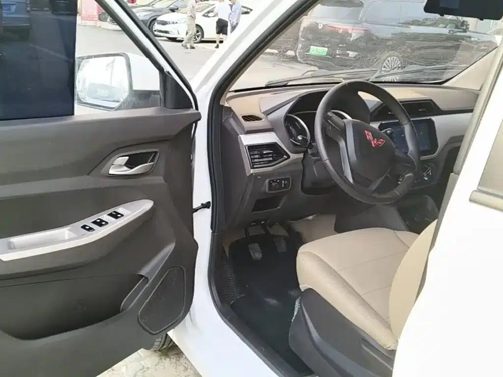 Wuling Hongguang 2021 Facelift 1.5L S Comfort Model with Hydraulic Power Steering (LAR) — миниатюра 16