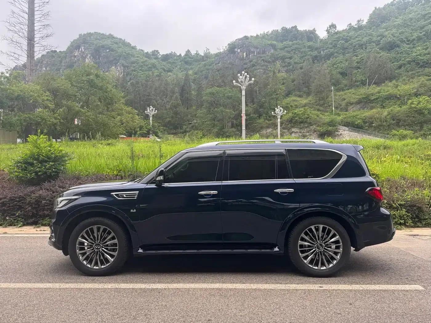 Infiniti QX80 2016 5.6L 4WD — миниатюра 3