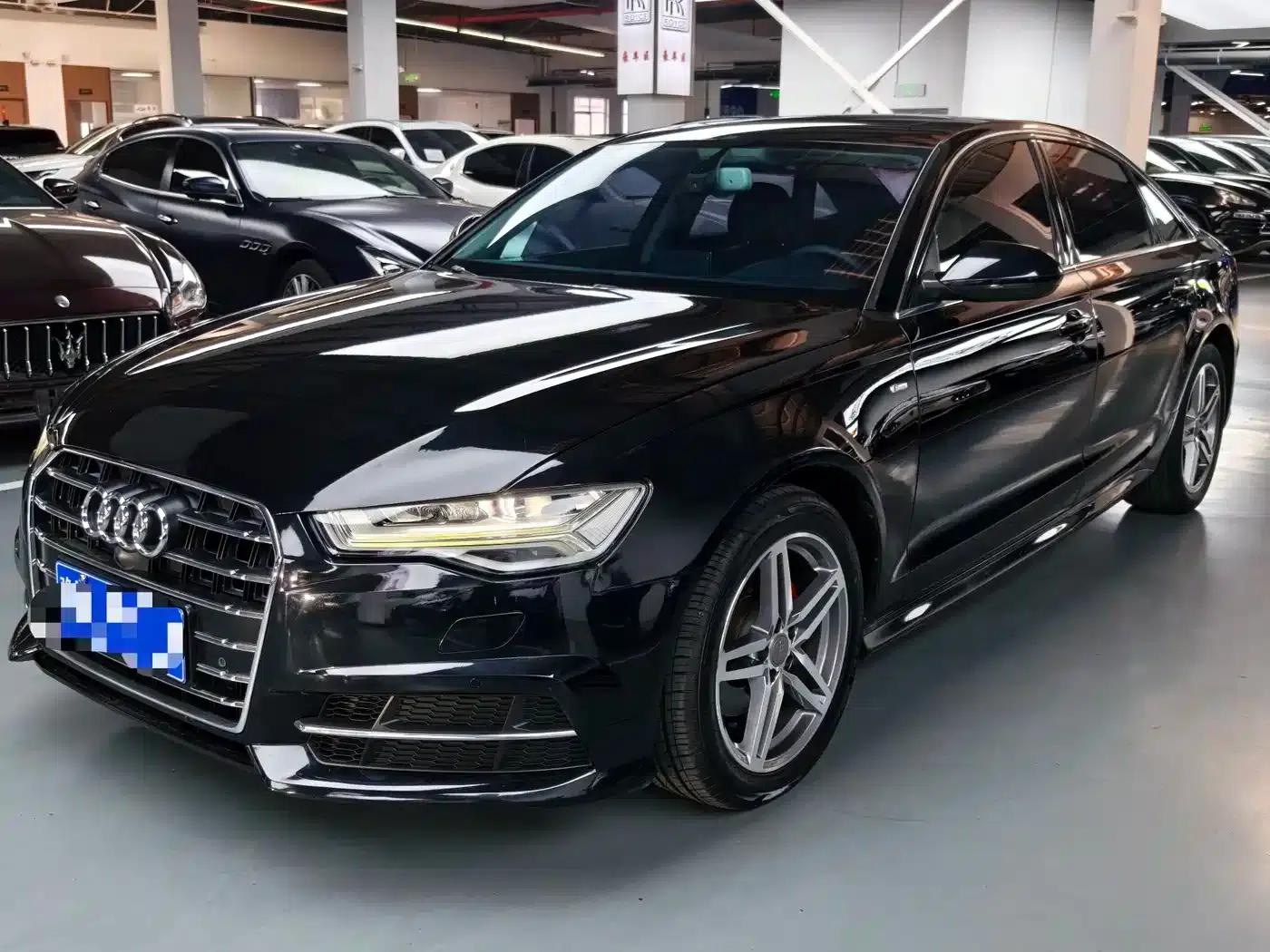 Audi A6L 2018 30th Anniversary Edition 30 FSI Fashion Model — миниатюра 1